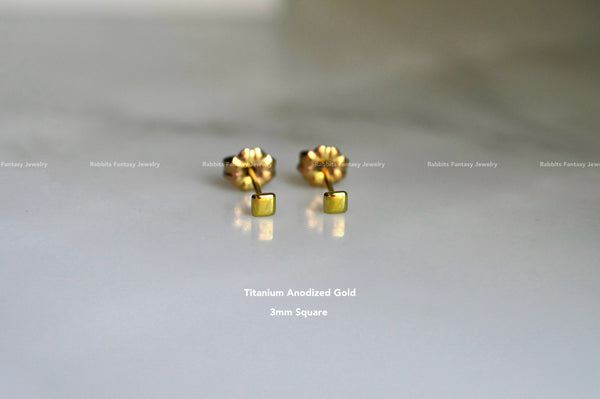 Square Stud Earrings - 3 colours - 3 sizes - Titanium